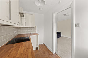 Photo 16- click for photo gallery